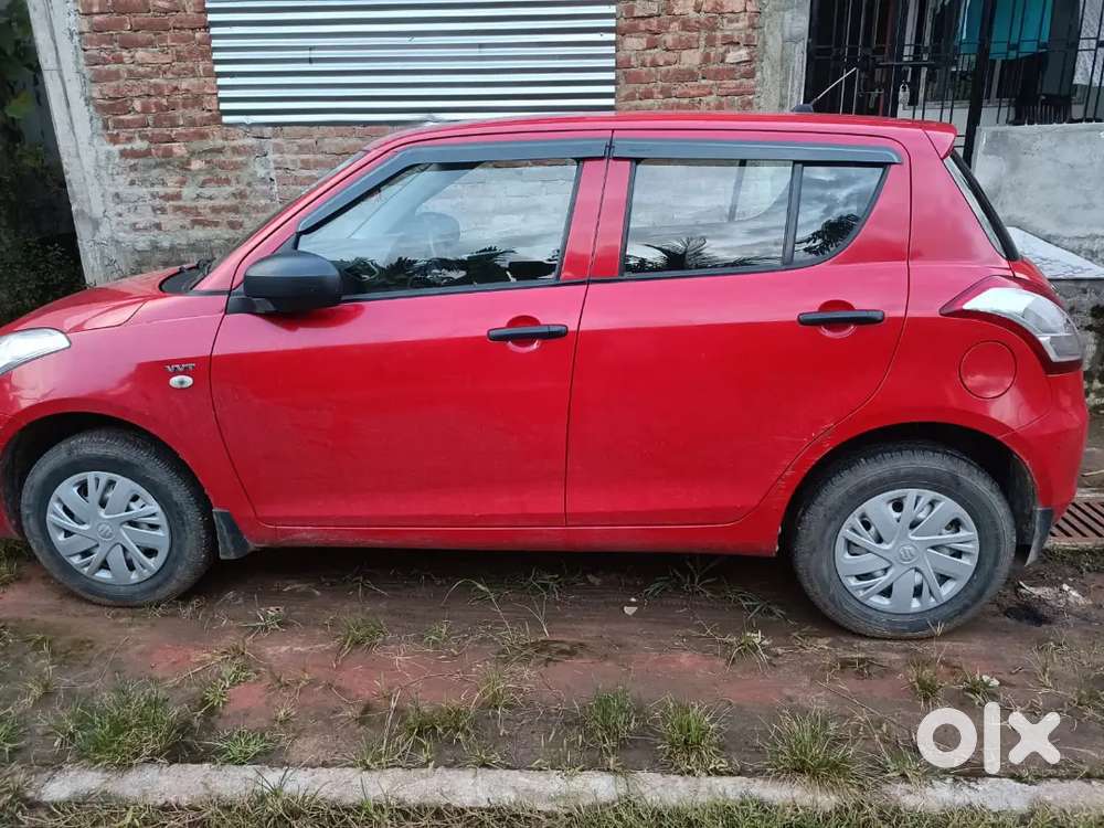 Maruti Suzuki Swift Lxi 2015