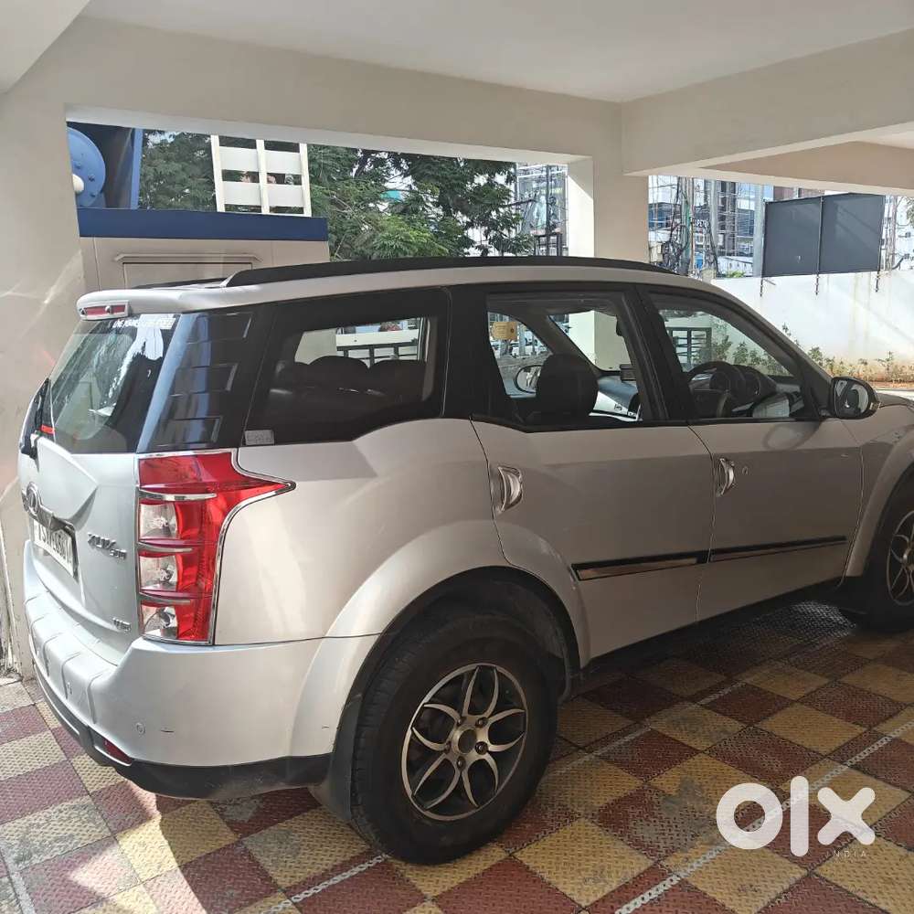 Mahindra Xuv500 Diesel 2015 Variant