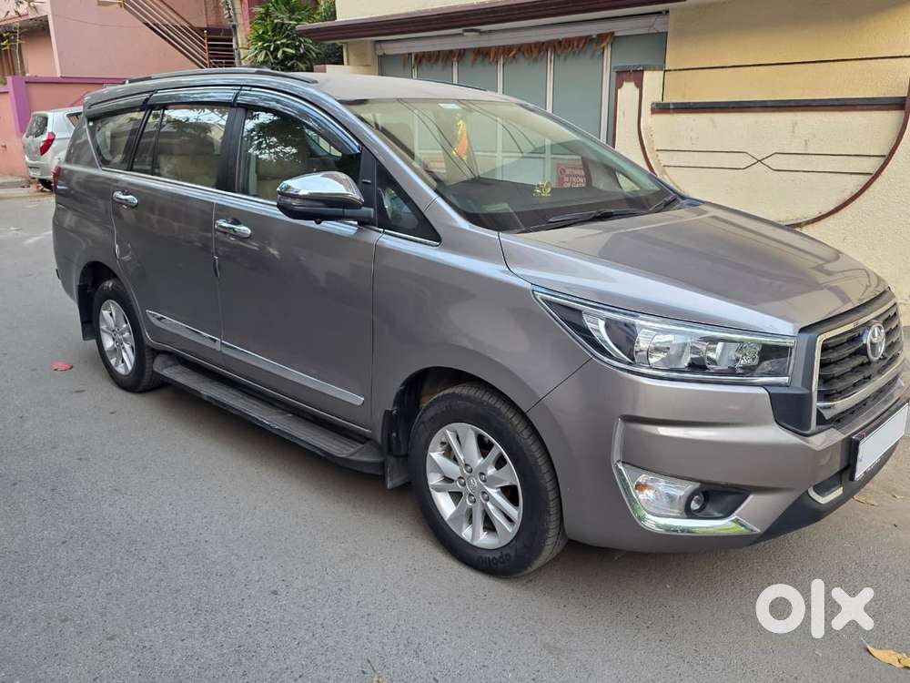 Toyota Innova Crysta [2020-ongoing] 2.4 Gx 7 Str, 2022, Diesel