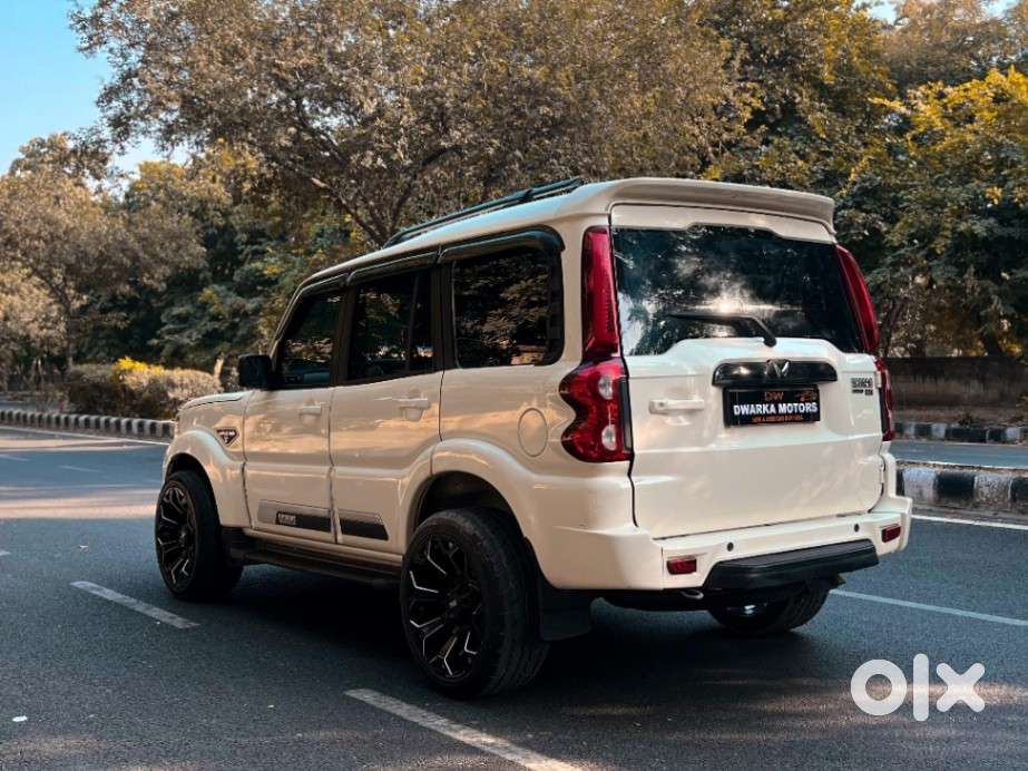 Mahindra Scorpio Classic 2.2 S 11 Mt 7 Str, 2024, Diesel