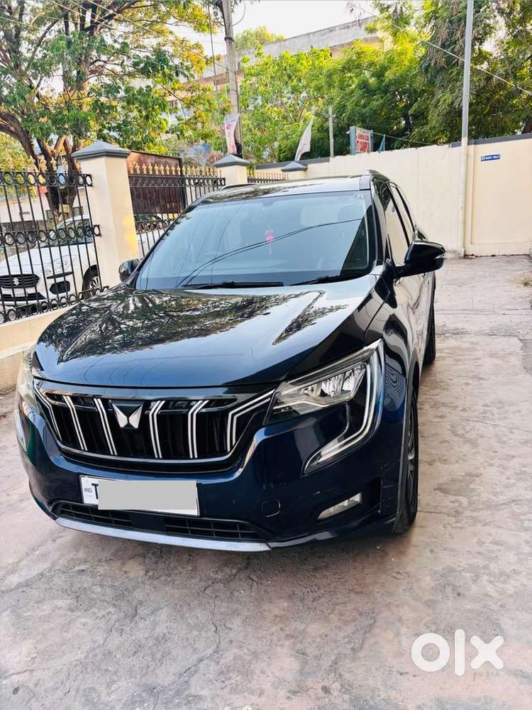 Mahindra Xuv700 2023 Diesel Well Maintained