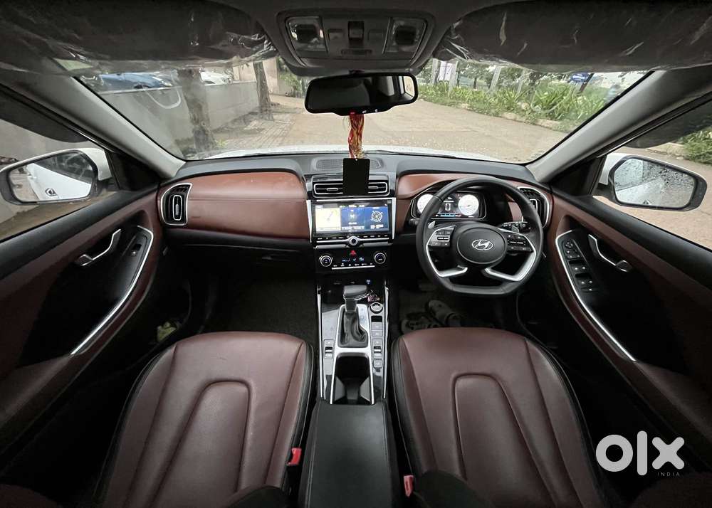 Hyundai Alcazar Signature 1.5 Petrol Dct 7str Knight, 2024, Petrol