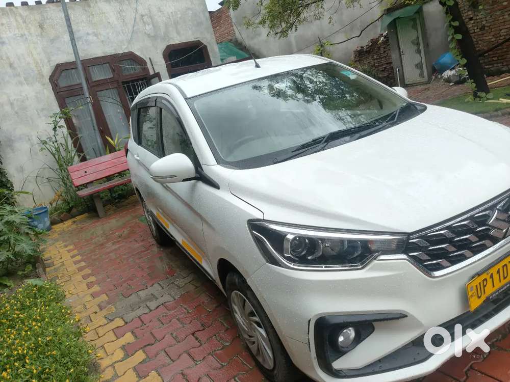 Maruti Suzuki Ertiga Vxi Cng 2025