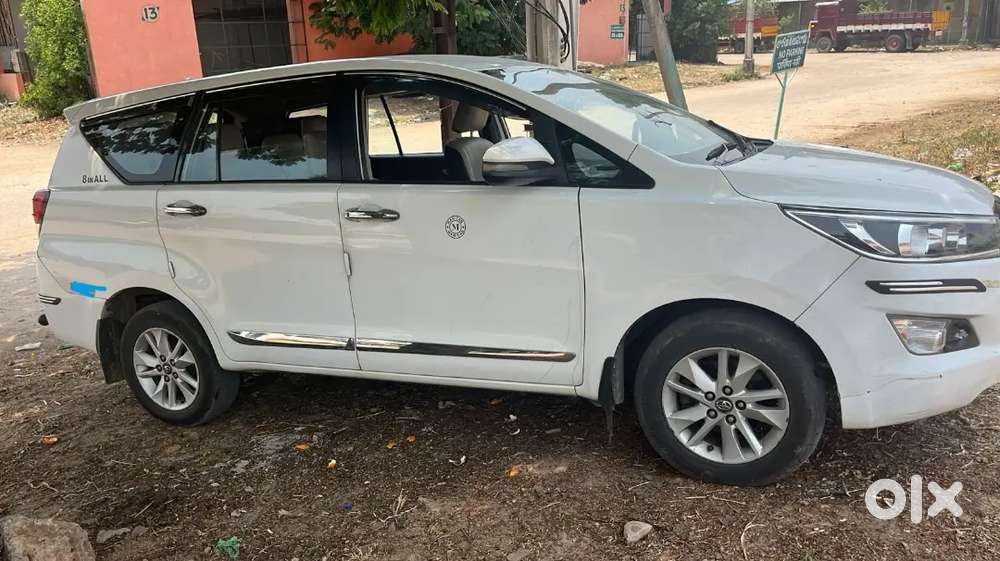 Toyota Innova Crysta 2018