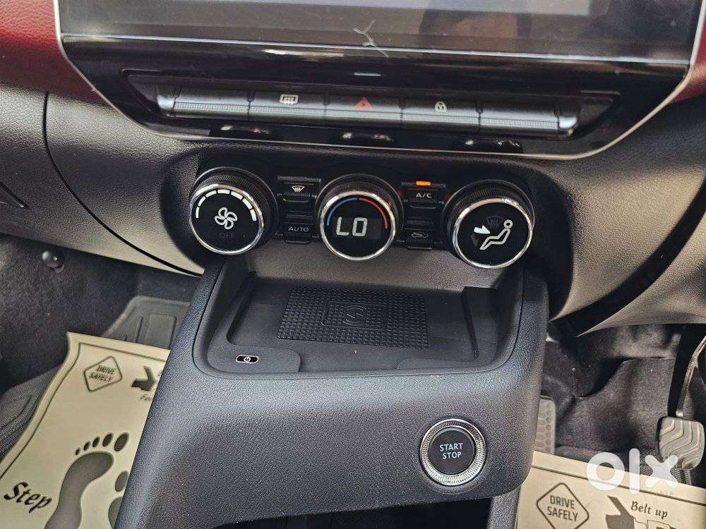 Nissan Magnite 1.0 Xv Executive Turbo Cvt, 2022, Petrol