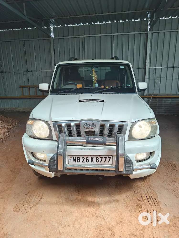 Mahindra Scorpio Classic 2010