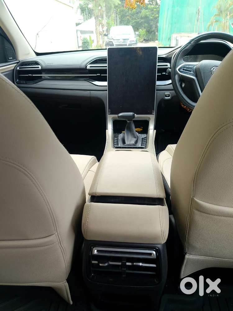 Mg Hector Savvy Pro Cvt, 2024, Petrol
