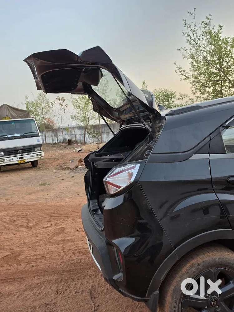 गाड़ी बेचना है है Well Maintained Car