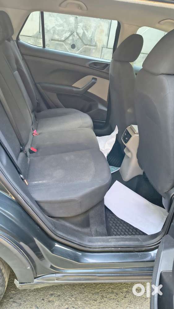 Skoda Kushaq 1.0 Tsi Active, 2022, Petrol