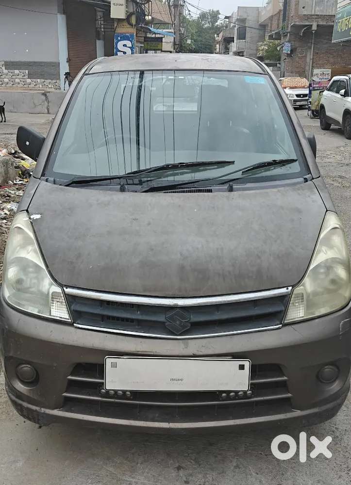 Maruti Suzuki Zen Estilo 2011
