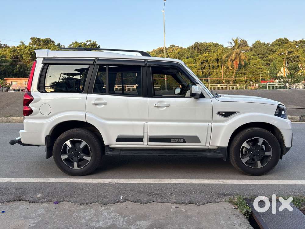Mahindra Scorpio Classic 2.2 S 11 Mt 7 Cc, 2025, Diesel