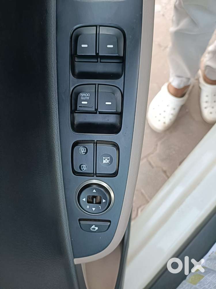 Hyundai Grand I10 Sportz (o) 1.2 At Vtvt, 2018, Petrol