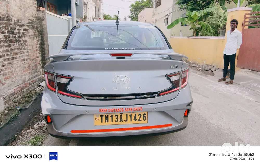 Hyundai Aura 2025 Kms