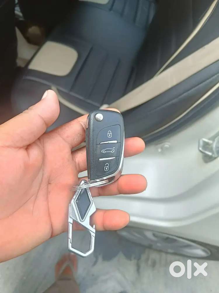 Maruti Suzuki Dzire 2014 Diesel 80000 Km Driven