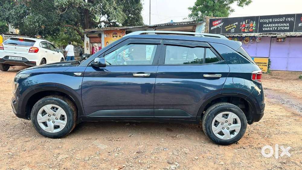 Hyundai Venue S, 2019, Petrol