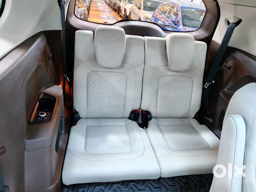 Tata Safari Accomplished Plus Dark Edition, 2024, Diesel