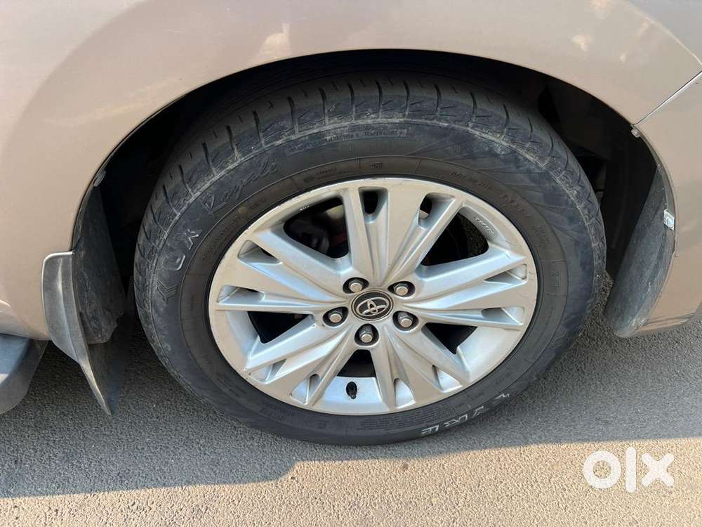 Toyota Innova Crysta 2.8 Z Automatic 2016