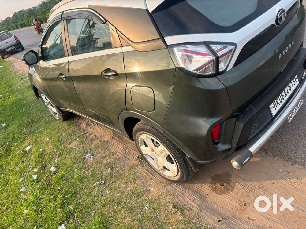 Tata Nexon 2021 Manual Sunroof Good Condition