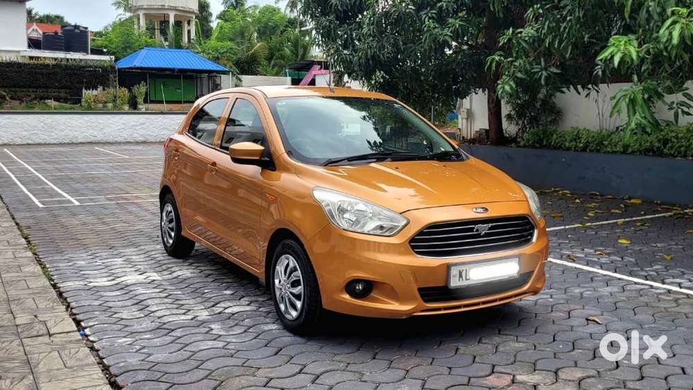 Ford Figo, 2016, Petrol