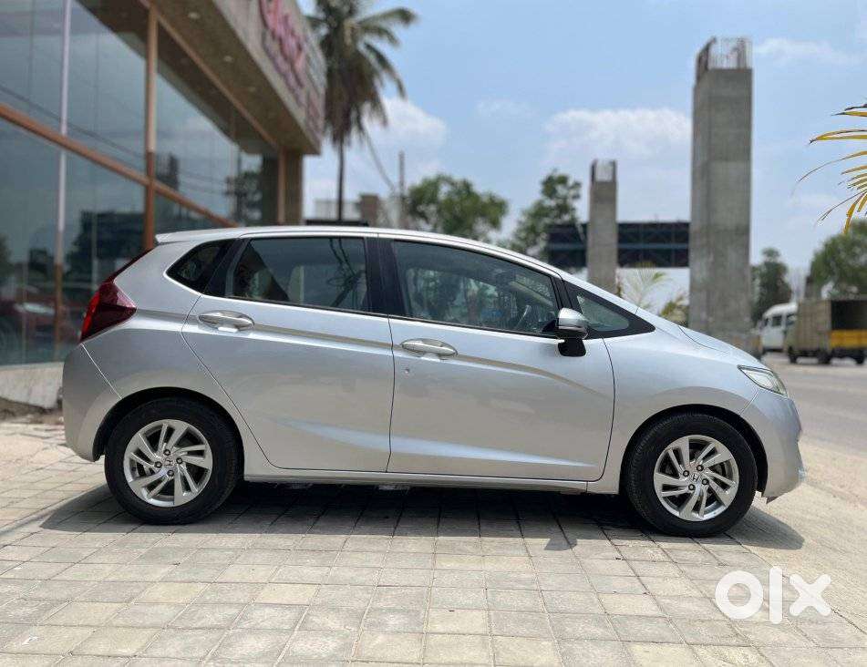 Honda Jazz 1.2 V I Vtec, 2016, Petrol