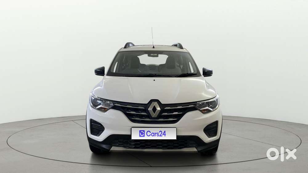 Renault Triber Rxt, 2023, Petrol