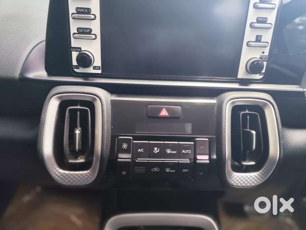 Kia Sonet 1.5 Htk Plus Diesel At, 2021, Diesel