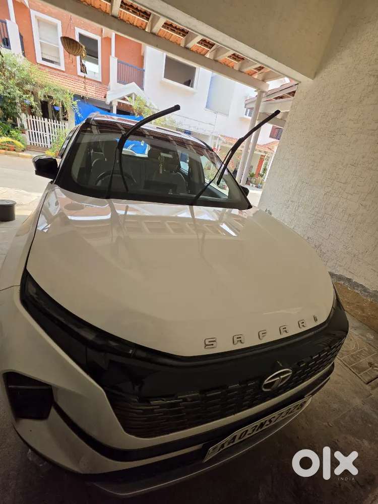 Urgent Sale - Tata Safari Accomplished Dual Tone White