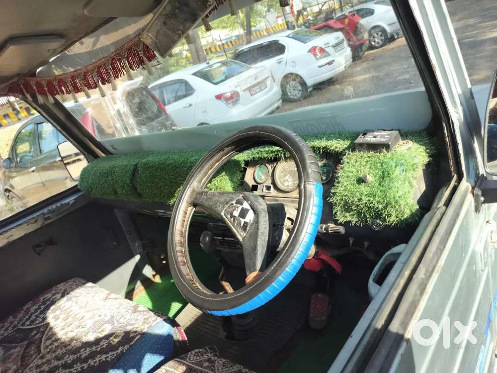 Force Motors Trax Cruiser 2004