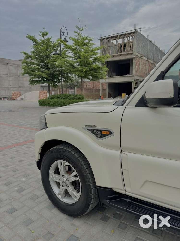 Mahindra Scorpio 2017