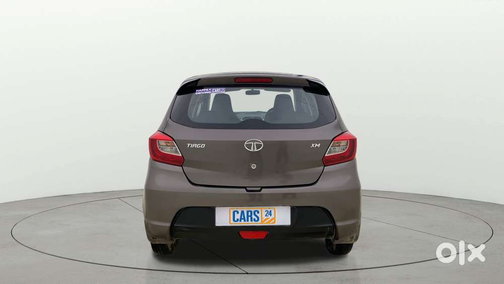 Tata Tiago 1.2 Revotron Xm, 2017, Petrol