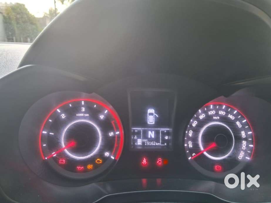 Mahindra Xuv 3xo Mx3, 2025, Diesel