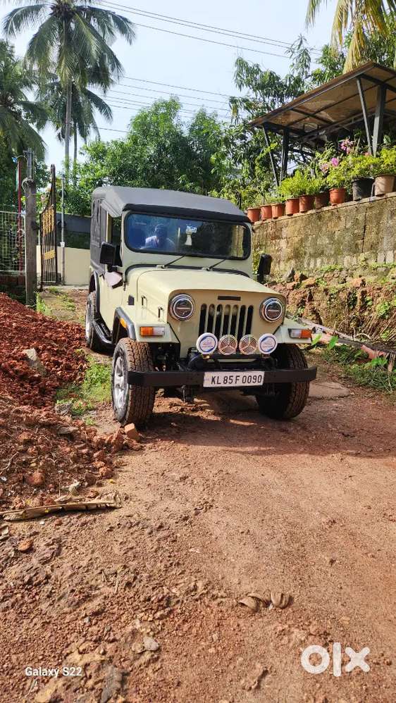 Mahindra Jeep 2.5 2006