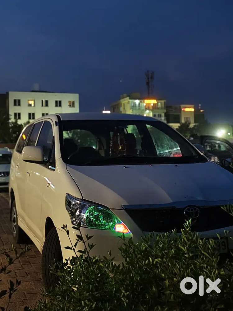 Toyota Innova 2.5 Diesel 2012
