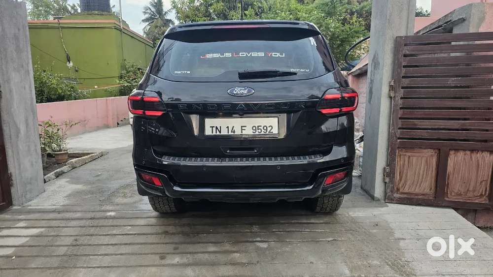 Ford Endeavour 2016 Diesel At Black Color Well Maintained