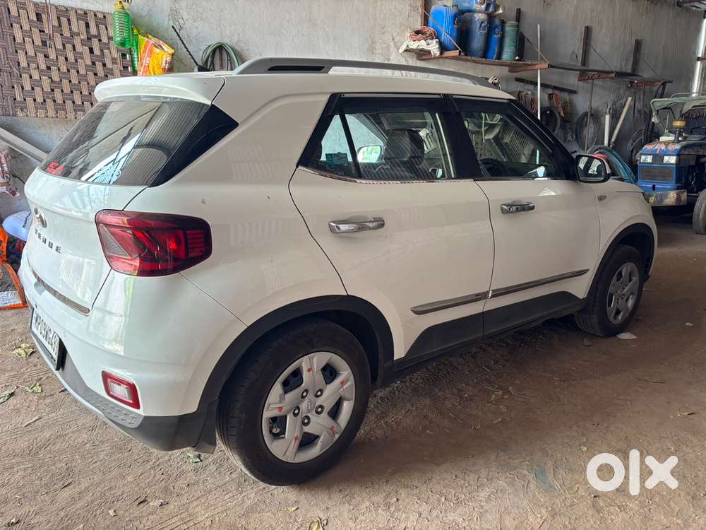 Hyundai Venue S 2021