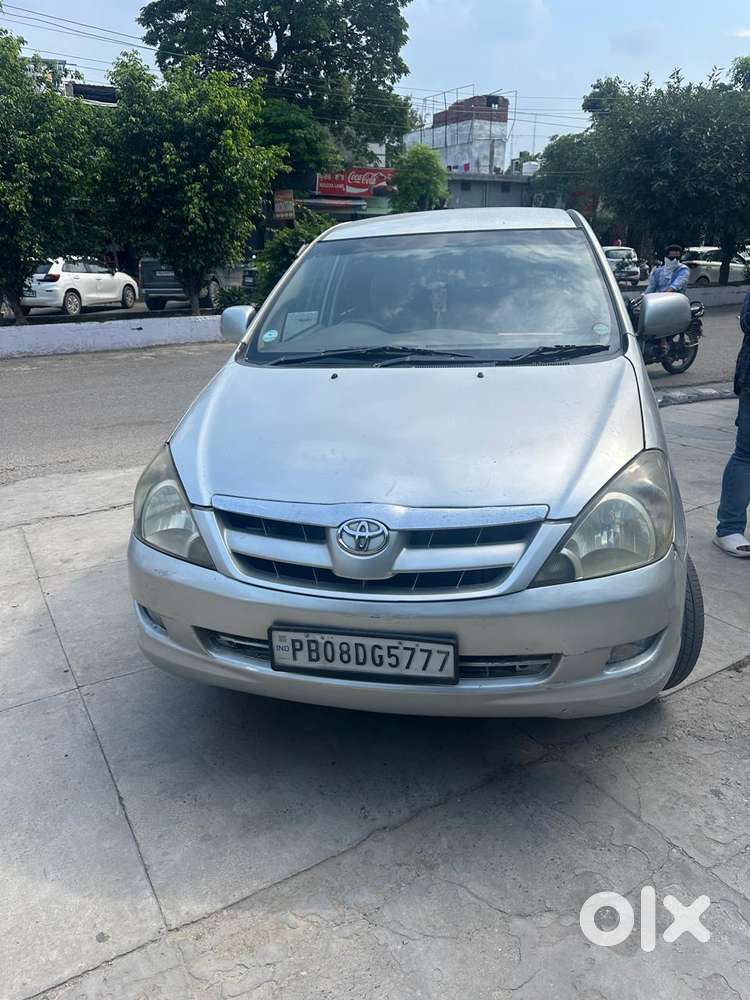 Toyota Innova 2.5 G (diesel) 8 Seater, 2009, Diesel