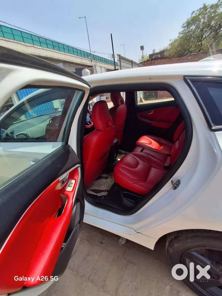 Volvo V40, 2015, Diesel