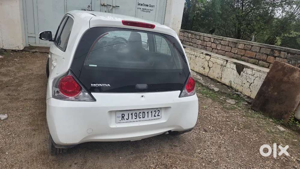 Honda Brio Vx Petrol 2011