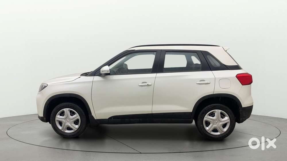 Maruti Suzuki Vitara Brezza 1.5 Vxi At, 2022, Petrol