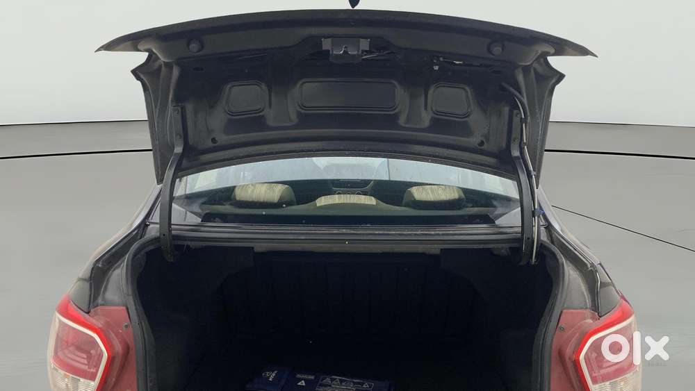 Hyundai Xcent Base 1.2, 2015, Petrol