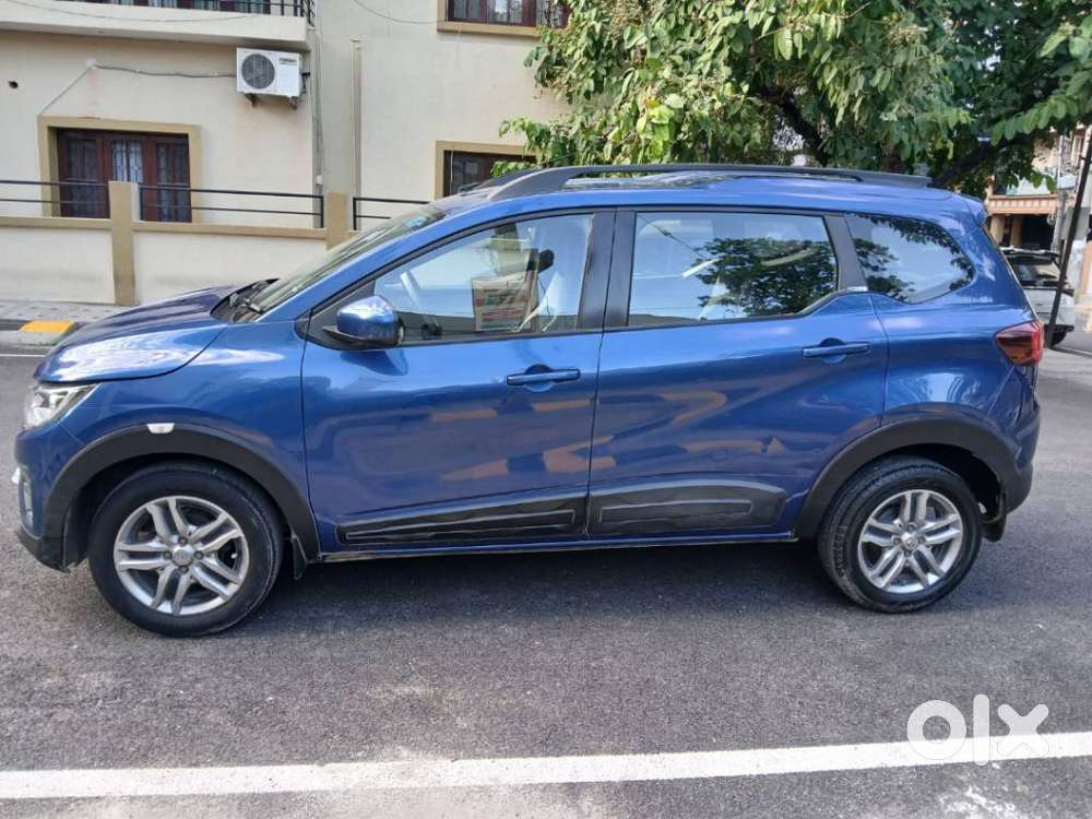 Renault Triber Rxz, 2019, Petrol