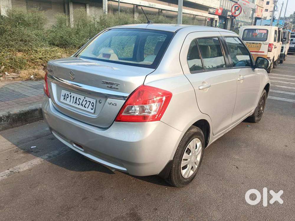 Maruti Suzuki Swift Dzire 1.2 Vxi Bsiv, 2013, Petrol