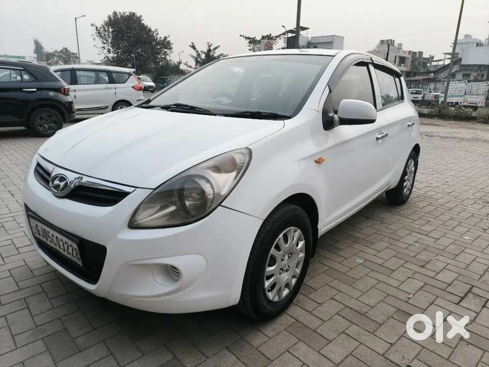 Hyundai I20 Geniune Cars