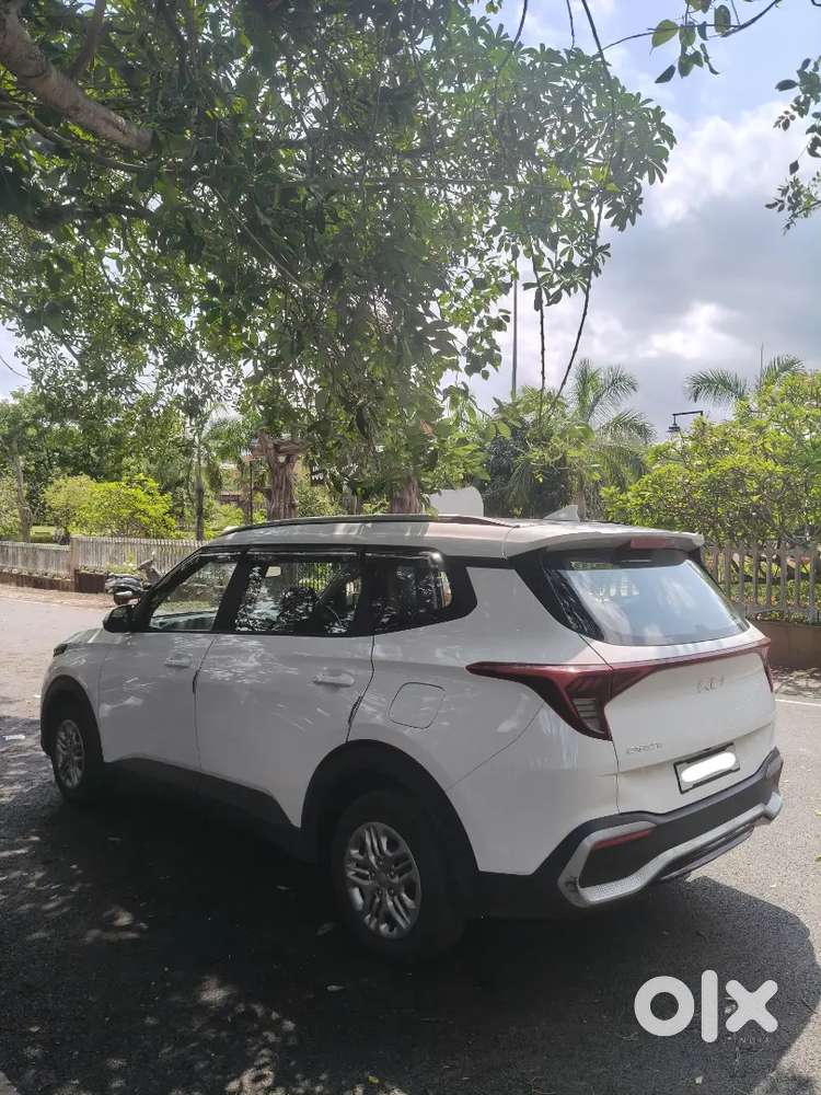 Kia Carens 2025 Petrol 17000 Km Driven