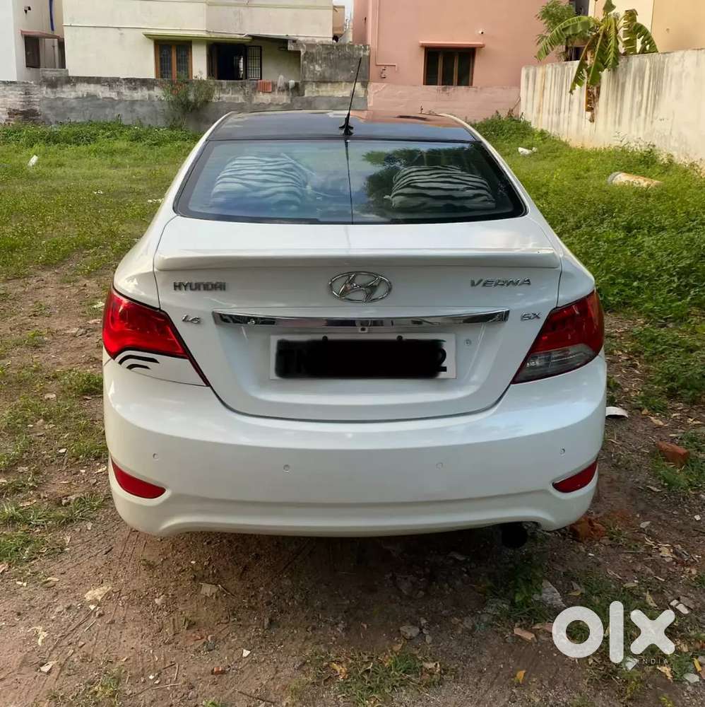 Hyundai Verna Diesel 2012sx