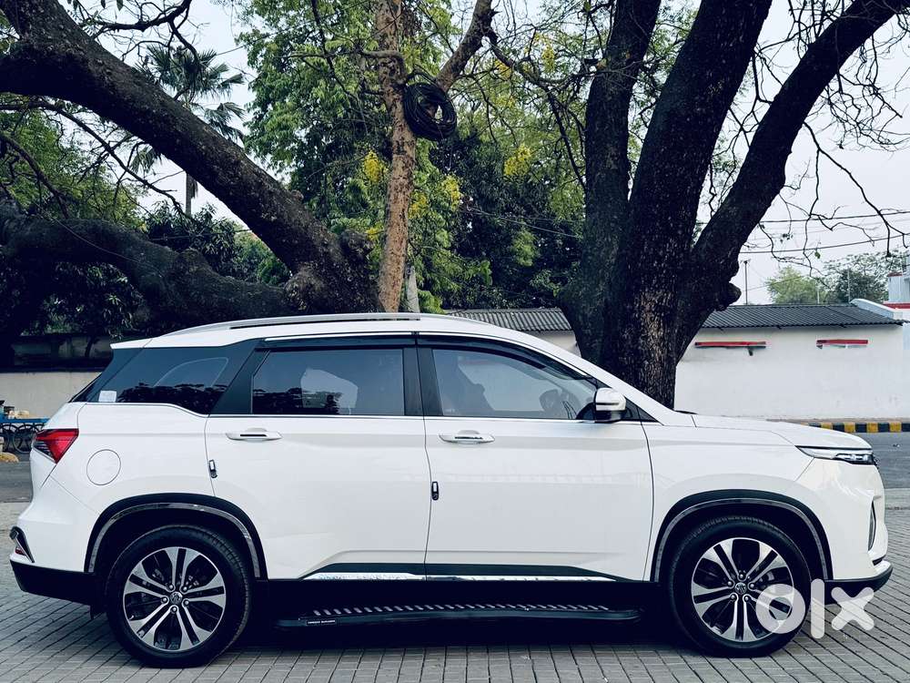 Mg Hector Plus 1.5 Sharp Turbo Cvt 6 Str, 2022, Petrol