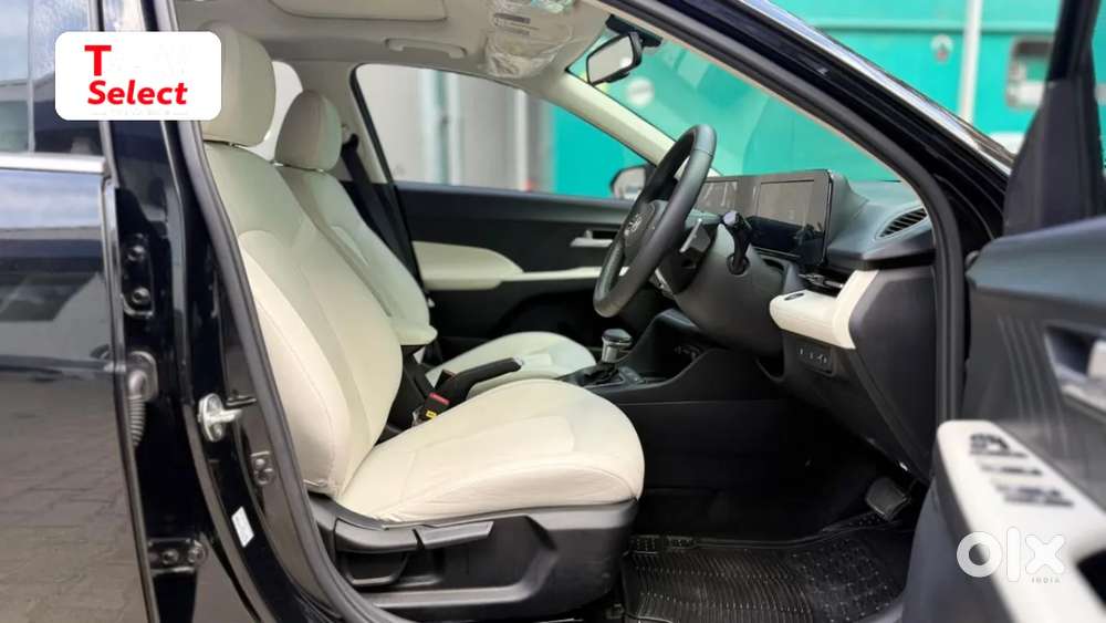 Hyundai Verna 1.5 Sx (o) Vtvt Ivt, 2023, Petrol