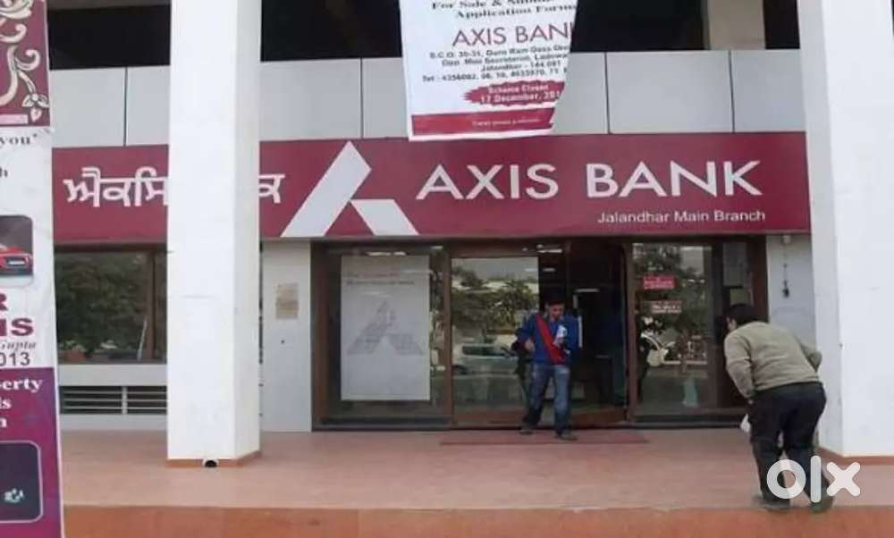 HR MADHU YADAV) AXIS BANK job in GONDA LOCATION 12th passout Candidate