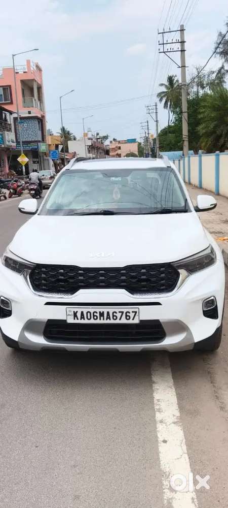 Kia Sonet Htx Automatic Diesel 2022 December 1st Owner