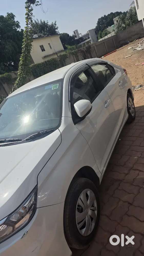 Honda Amaze 1.2 V I-vtec 2026 Mt